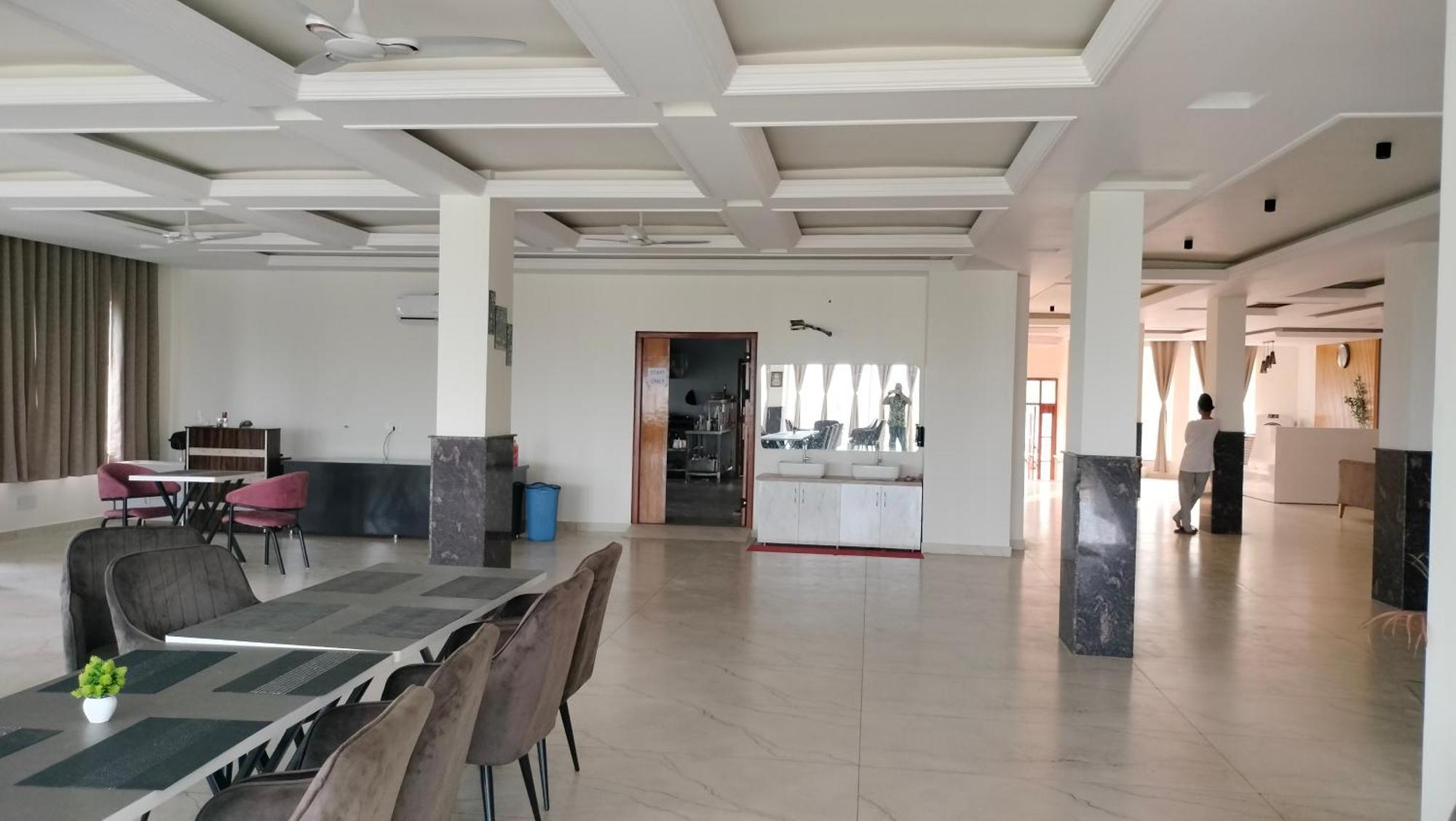 Govind Sagar View Hotel & Restaurant Bilaspur  Eksteriør billede